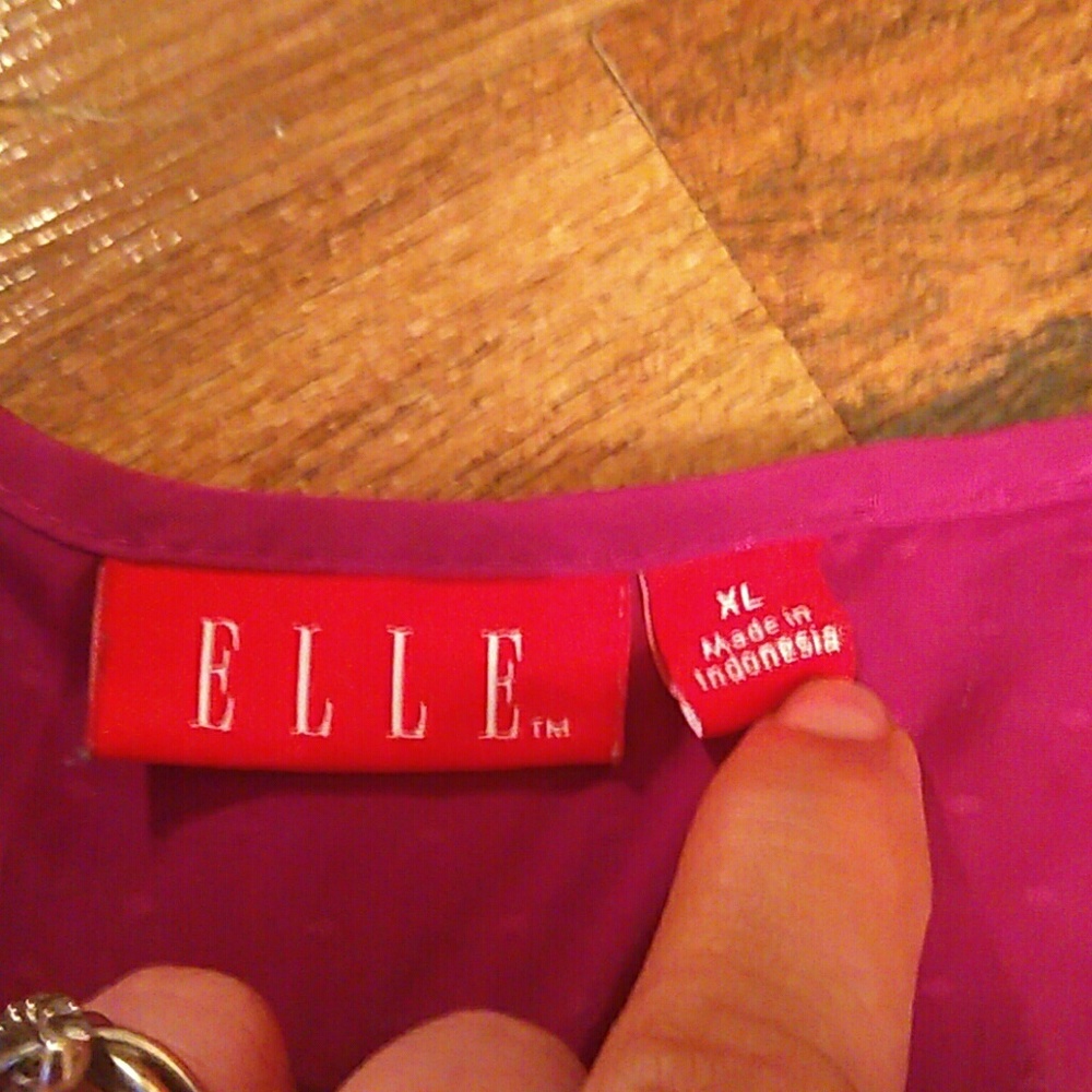 Ruffle Tank Top - Picture 3 of 5